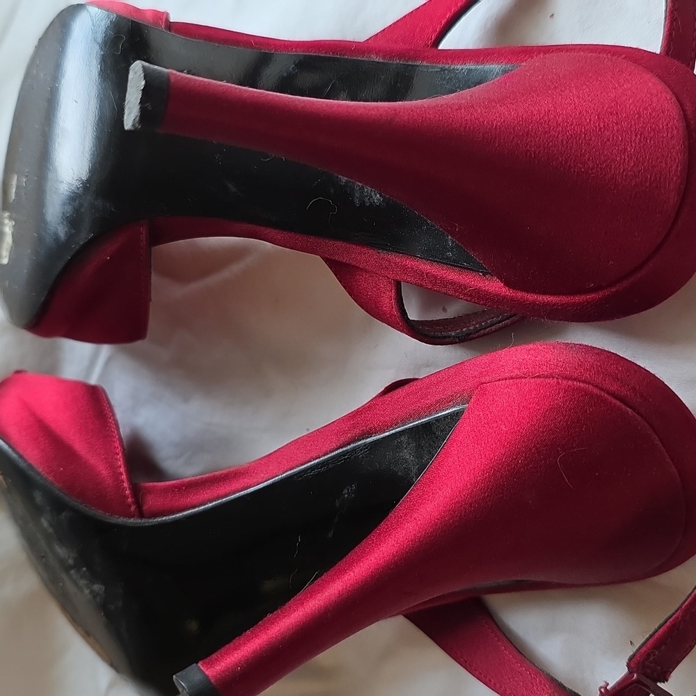 Stuart Weitzman Ruby Red Peep-Toe Sling Back Heel… - image 7